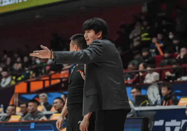 博鱼电竞官方app-邱彪：感觉小外援在梦游，大家第一节投都没投出去全失误了